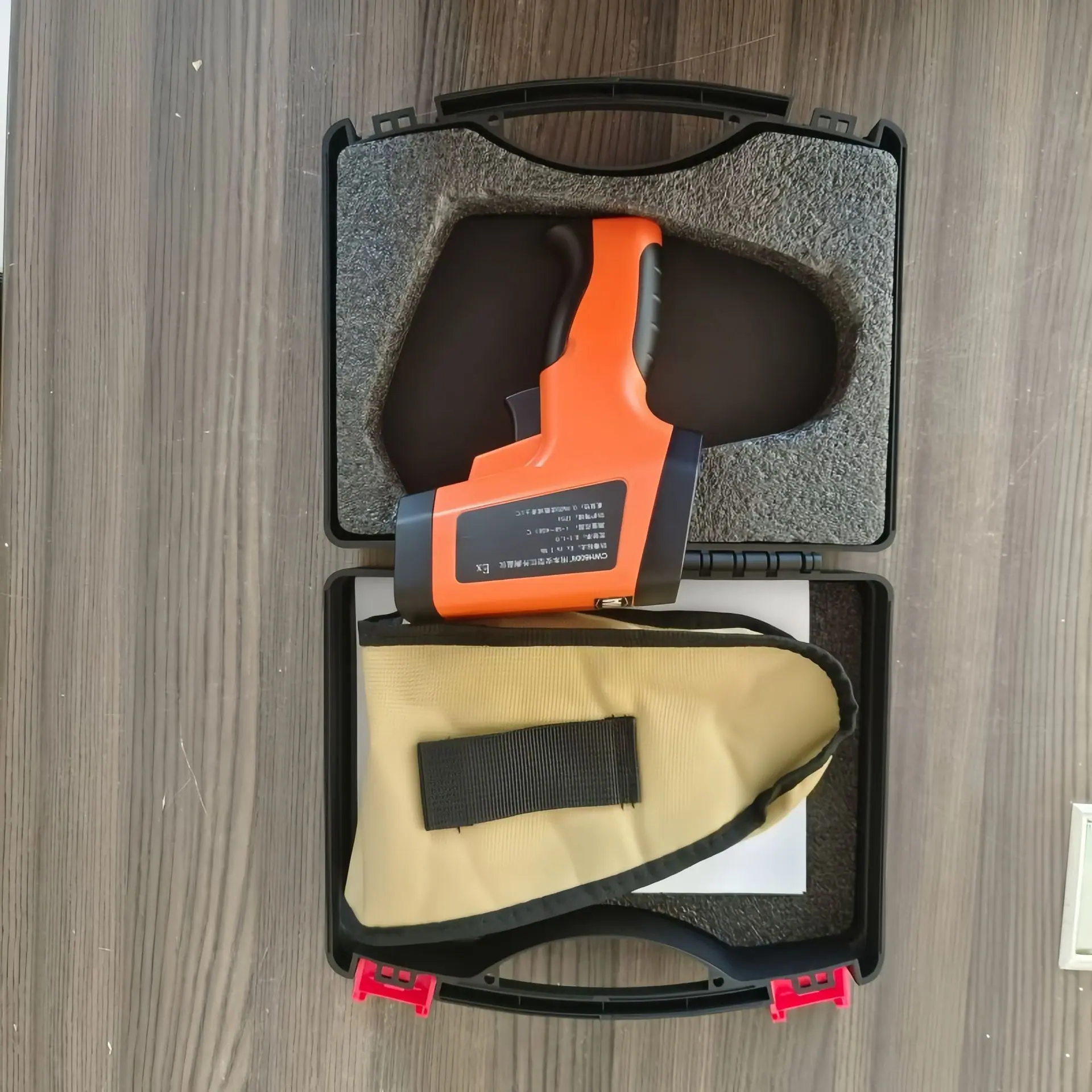 矿用本安型红外测温仪图5.jpg