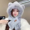 Chapéu de Inverno Feminino Fofo de Pelúcia Urso com Abas de Orelha, Novo Estilo 2025, Espessado e Quente, Chapéu Lei Feng Afina o Rosto
