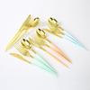 Cuchillo y Tenedor Cuchara de Plástico Desechable de Color Chapado en Oro con Mango Vajilla para Disfraz de Fiesta de Cumpleaños Infantil Tenedor Cuchara