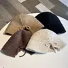Sombrero de Pescador de Punto con Abertura Trasera, Adelgazante, Hueco, para Otoño e Invierno, Dulce y Cálido, Protector de Orejas, de Moda para Mujer