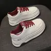 Zapatillas Blancas para Mujer 2026 Nuevo Modelo Primavera Suela Gruesa que Aumenta la Altura Zapatillas de Mujer Populares Versátiles Zapatos Casuales para Combinar con Faldas