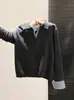 Conjunto de duas peças estilo coreano com polo de retalhos listrados, suéter de malha de manga longa, nova coleção outono/inverno, top versátil para mulheres