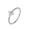 Nuevo anillo de trébol de cuatro hojas para mujer, dulce y lindo, juvenil, elegante, de lujo ligero, nicho, de alta gama, anillo ajustable