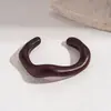 Pulsera Abierta Redonda Geométrica Irregular Acrílica Simple Retro Europea y Americana Estilo Étnico Nicho Joyería de Alta Gama