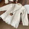 Suéter feminino, estilo coreano, espessado, blusa de tricô de comprimento médio, com acabamento em renda, design moderno e simples