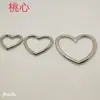Hebilla de corazón de aleación directa de fábrica hebilla de amor de aleación de zinc accesorios de collar de amor de chica suave japonesa y coreana