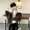 Roupas de Inverno para Meninos Jaqueta com Capuz Forrada de Fleece Estilo Coreano Jaqueta Espessa Tendência Infantil para Bebês e Crianças Pequenas Roupa de Inverno Atacado