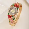 2025 Novo Estilo Coreano Feminino Relógio de Quartzo com Decoração de Borboleta e Flor de Diamante Pulseira Elegante de Liga Relógio Feminino Pronta Entrega