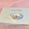 Anillo retro estilo vintage para mujer, versátil y moderno, adecuado para apilar, con un diseño único y elegante microincrustado, anillo para el dedo índice estilo ins, nuevo modelo de moda