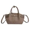 Bolsa Cesta de Legumes Vintage Fosca para Mulheres, Bolsa de Mão Versátil de Alta Qualidade, Bolsa Nuvem, Nova Bolsa de Ombro Transversal Bolinho 2026