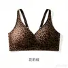 Sutiã Plus Size Europeu e Americano com Estampa de Leopardo Sem Aro para Mulheres Copas Fixas Reunião Push-Up Confortável Suporte Macio Lingerie Sem Costura para Mulheres Primavera