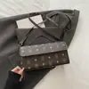 2025 Nueva Bolsa Transfronteriza para Mujer Bolso de Hombro y Axila Versátil Retro Cuero Suave de Alta Gama Bolso Cruzado de Gran Capacidad Pequeño Cuadrado