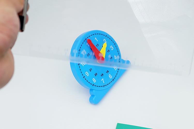 透明/透蓝色塑料板夹