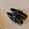 Zapatos Mary Jane cuadrados de estilo retro con tachuelas y cuentas, con plataforma interna para aumentar altura para mujer, de corte bajo con una sola tira, zapatos elegantes