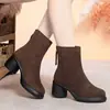 Botas de Cano Curto com Salto Grosso Estilo Francês Femininas 2026 Outono/Inverno Novas Forradas com Pelúcia Quentes Solado Grosso Botas Martin Confortáveis Antiderrapantes Botas de Algodão Femininas