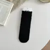 Meias de padrão de bolo em camada dupla, meias femininas de cano médio, novos estilos de outono, preto, branco e cinza, meias com babados, meias listradas estilo coreano com bordas festonadas