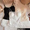 Camisola de verano nuevo estilo, pura y seductora, con ribete de encaje y copas incorporadas, corte ajustado y versátil