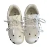 Bonitas zapatillas de entrenamiento alemanas de punta redonda con diseño de manchas, zapatillas blancas de suela plana para mujer, nueva colección de otoño 2026, zapatillas casuales versátiles