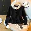 Cardigã de malha com acabamento de renda resistente, novo estilo francês de outono, jaqueta de malha versátil com patchwork de renda