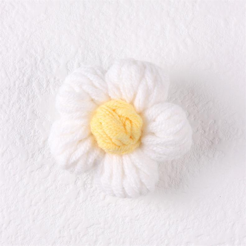 白色小花【胸针款】.jpg