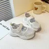 Zapatos Deportivos de Primavera y Verano para Niños, Zapatos de Marco Hueco, Zapatos de Papá, Zapatos Casuales Transpirables Versátiles de Moda para Niñas, Zapatos Pequeños y Medianos para Niños