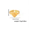 Anillo abierto de moda transfronterizo con pliegues en forma de corazón, elegante y de lujo ligero, versátil y exquisito, anillo para dedo índice de acero de titanio chapado en oro para mujer