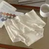 Calcinha Feminina de Nylon 7A Cintura Média-Alta Seda Gelada Fina Verão Doce Justa ao Corpo com Design Confortável, Respirável e Sem Costura