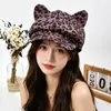 Boné de beisebol de verão com estampa de zebra, estilo nicho, boné estilo bico de pato com estampa de leopardo, boné octogonal para cosplay com orelhas exclusivas, estilo coreano para mulheres com rostos pequenos