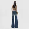Jeans acampanados # Bordados color naranja joven con un bolsillo trasero, corte slim, favorecedores, desgastados, con caída fluida, modernos y versátiles