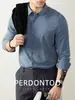 Camisa Formal Masculina de Manga Longa com Listras Verticais, Resistente a Amassados, Toque de Seda de Alta Qualidade para Primavera e Outono, Adequada para o Trabalho, Business Casual, Corte Slim