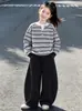 Moletom listrado de manga comprida, moderno e simples, para meninas, combinado com calças de perna larga - um novo conjunto casual de duas peças para primavera e outono, adequado para crianças mais velhas