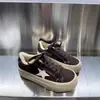¡Súper Cómodo! Zapatillas Estrelladas Estampado Leopardo para Mujer 2025 Modelo Nuevo, Ante Retro de Suela Gruesa, Forradas de Felpa, Zapatos Casuales Cálidos