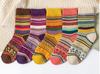 Calcetines de tubo medio de lana de conejo para mujer, estilo vintage japonés, con rayas de colores, para otoño e invierno, comercio transfronterizo de AliExpress.