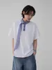 Camiseta Falsa de Duas Peças com Gola de Lenço de Seda e Mangas Curtas para Homens, Design de Verão, Gola Henley, Estilo Americano Cleanfit Manga Curta