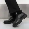 Sapatos Brogue de Couro Control 158 com Solas Grossas, Aumentadores de Altura, Casuais, Modernos, Versáteis, Sapatos de Negócios Estilo Britânico para Homens, Sapatos Escuros da Moda