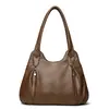 Bolsa tote vintage transfronteiriça para mulheres, bolsa de ombro de grande capacidade para o dia a dia, design único, moda de nicho, bolsa de axila para mães