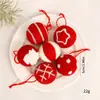 Bola de Navidad de fieltro de lana Amazon diseño de escena navideña europea decoración de árbol de Navidad colgante de bola en stock