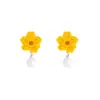Brincos de Flor de Ameixa Pequena Suaves Estilo Francês Agulha de Prata para Mulheres, Brincos Versáteis Simples com Pingente de Pérola, Brincos de Fio de Tricô para Mulheres