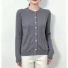 Jaqueta de tricô estilosa com textura de trança tridimensional, design ajustado, casual e versátil, adequada para o trajeto diário, cardigã de base.