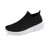 Novos sapatos masculinos e femininos plus size transfronteiriços de 2023, tênis fly-knit, sapatos slip-on, sapatos casuais, sapatos tipo meia, sapatos de casal, salto quadrado