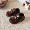 Zapatos Birkenstock para Niñas 2026 Otoño Nuevo Estilo Zapatos Mary Jane Suela Suave para Bebé Zapatos Pequeños de Cuero Zapatos Casuales de Boca Baja para Niños Pequeños