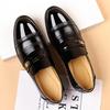 Venta Directa de Fábrica Zapatos de Cuero Brillante para Hombre, Uso Casual Formal, Zapatos para Hombre con Aumento Interno de Altura, Dropshipping