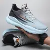 Zapatos Deportivos para Pareja Primavera y Otoño Cómodos Versátiles para Correr para Hombre Malla Transpirable Aumentadores de Altura Ligeros Amortiguación de Impactos Zapatos Casuales