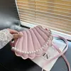 Bolsa de Concha Estilo Coreano de Nicho Nova Coleção Outono/Inverno 2026 Bolsa Feminina Moda Simples Bolsa de Ombro Casual para o Dia a Dia Bolsa Transversal