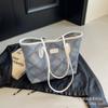 Bolso de Hombro de Moda de Verano Transfronterizo 2026 Nuevo Estilo para Mujer, Bolso de Hombro Versátil y Moderno de Gran Venta para el Día a Día