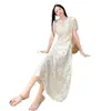 Vestido de lunares con cuello estilo francés para mujer talla grande, con fruncido en la cintura, nuevo estilo de verano, vestido largo adelgazante y que realza la figura con efecto de caída
