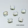Rhinestones para Nail Art Dongzhou Brancos Deslumbrantes Coloridos Flash Rhinestones Irregulares com Base Pontiaguda Acessórios de Joias DIY Rhinestones Quadrados Gordos Tipo Ovo de Pombo para Nail Art Adesivos
