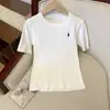 Suave y Amigable con la Piel Pony Retorcido Bordado Tejido Retorcido de Punto para Mujer Manga Corta Primavera y Verano Transpirable Hilo de Algodón Retro Versátil Top
