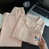 Algodón Nube Mayorista Transfronterizo Pijamas Nuevos para Mujer Primavera y Otoño Manga Larga Dulce Dibujos Animados Conjunto de Ropa para el Hogar Pijamas de Mujer