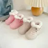 Botas de nieve para bebé botines cortos de felpa para bebé niños y niñas estilo otoño e invierno 0-1 un año 2-3 suela suave niño pequeño para caminar zapatos de algodón